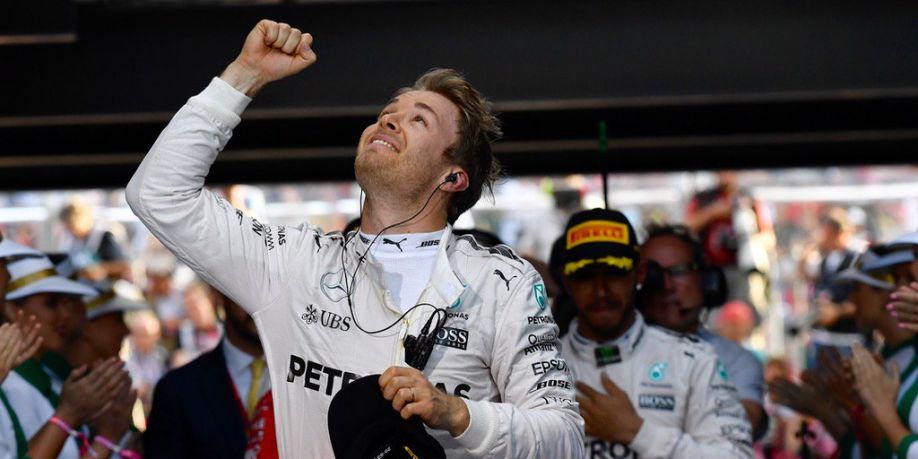Doblete de Mercedes Benz en carrera marcada por terrible accidente de Alonso
