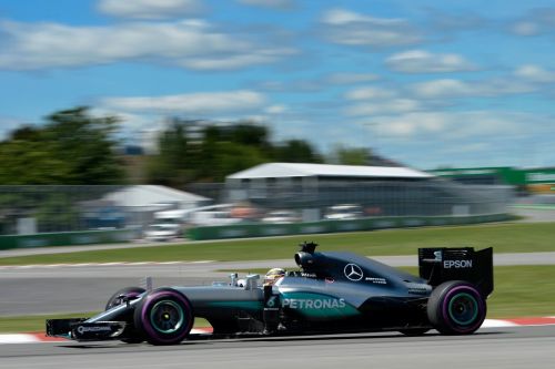 Lewis Hamilton consigue la pole position en Canadá