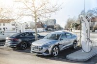 Audi invierte mas de 100 millones de euros en infraestructura de recarga en sus plantas