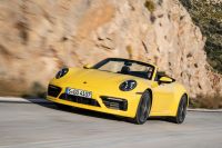 Un año sólido para Porsche: en la pole position de la electromovilidad