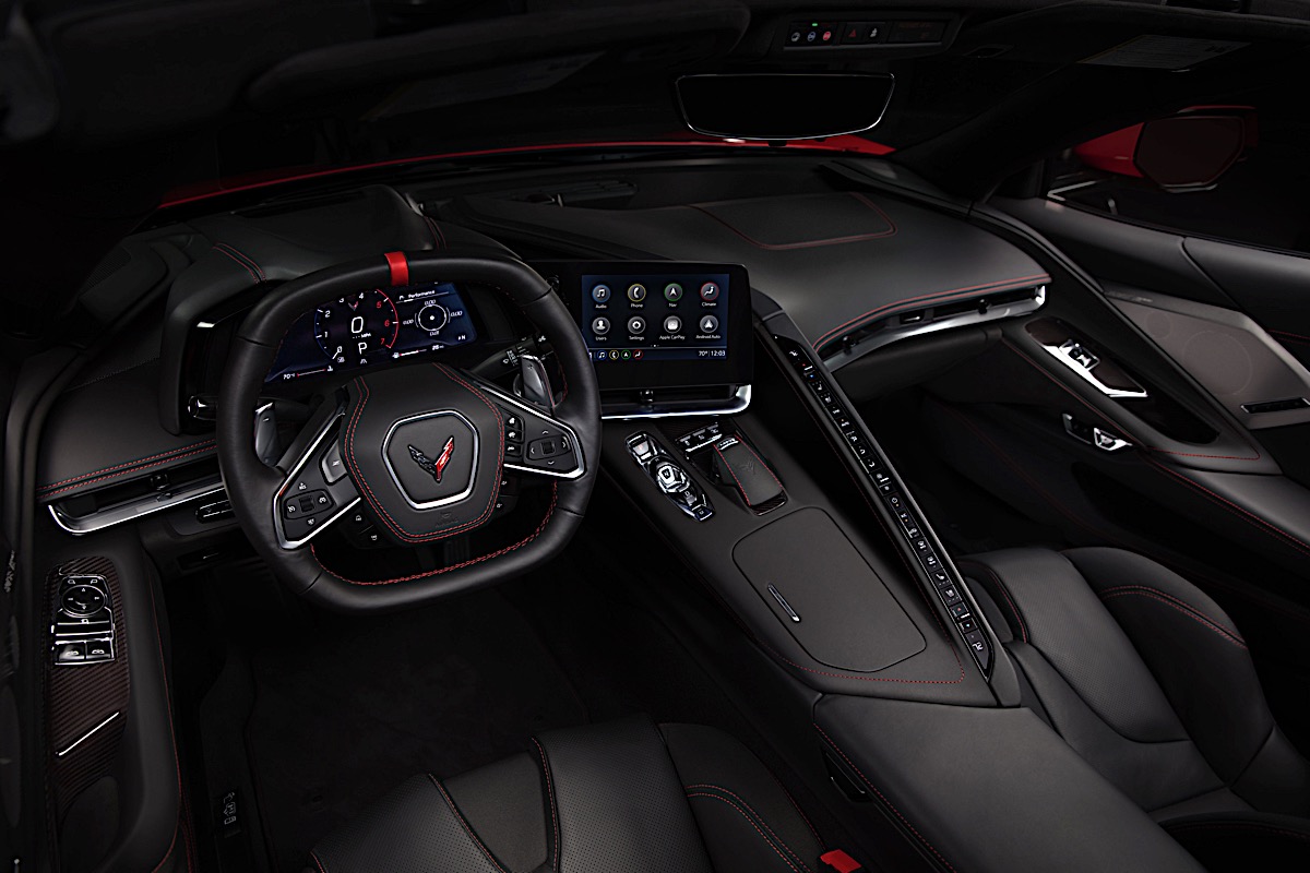2020 Chevrolet Corvette Stingray 014