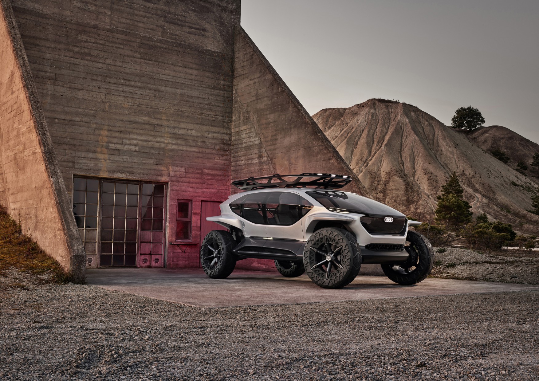 Audi AI TRAIL quattro medium