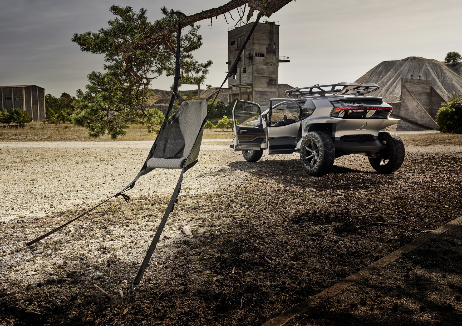 Audi AI TRAIL quattro medium 8