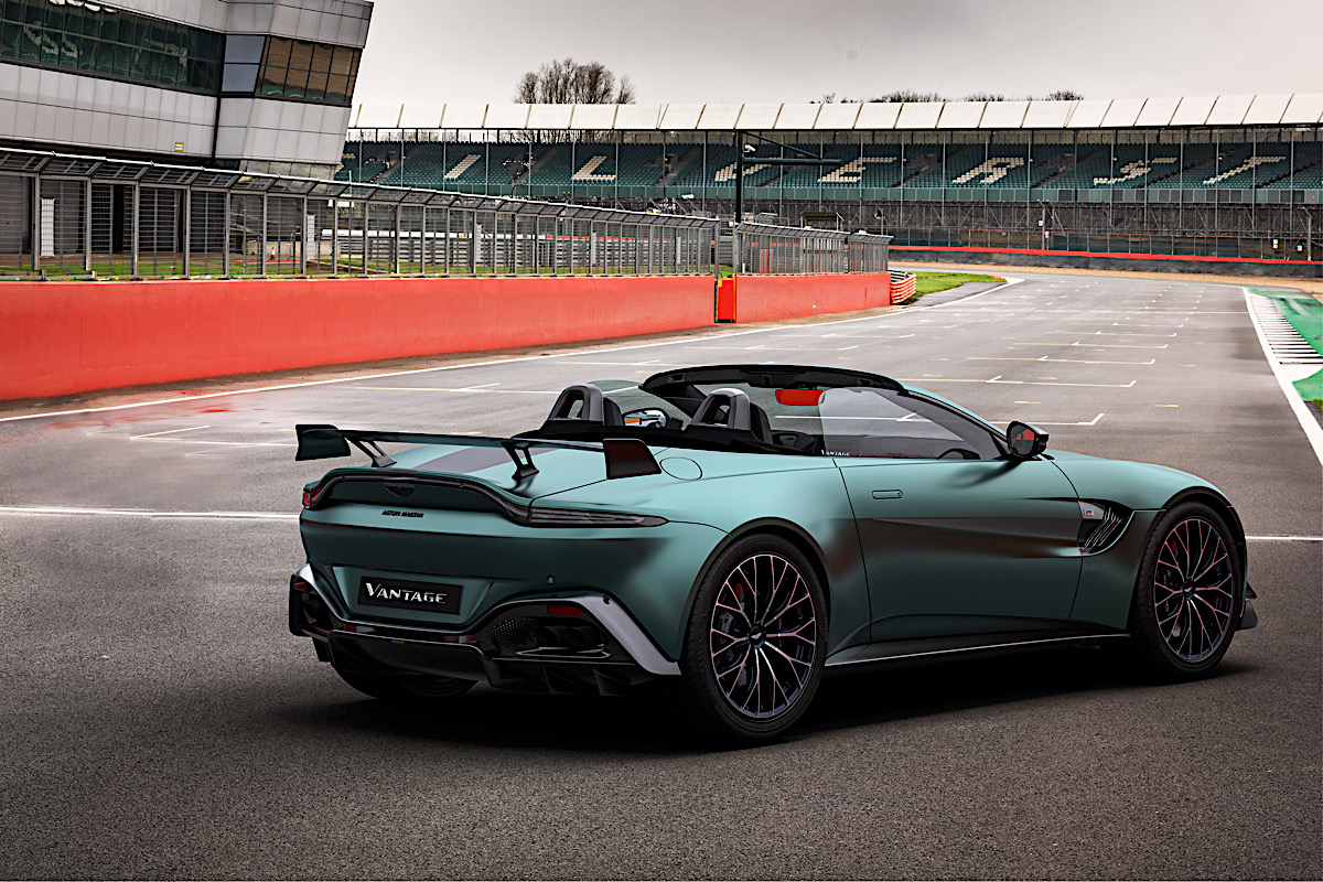 Vantage F1 Edition09
