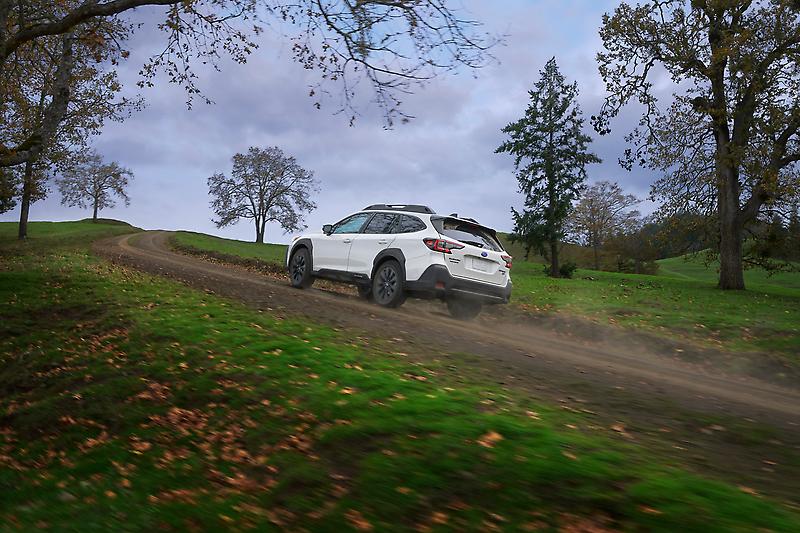 23MY Outback 4 mid