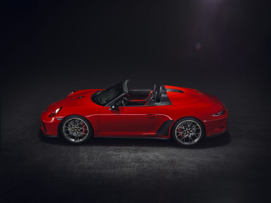 Porsche confirmó en París que producirá el nuevo 911 Speedster