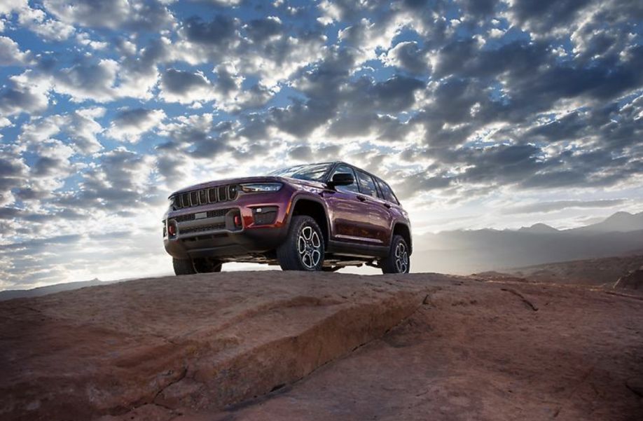 Rendimiento, comodidad, capacidad y funcionalidad refuerzan el legado de Grand Cherokee