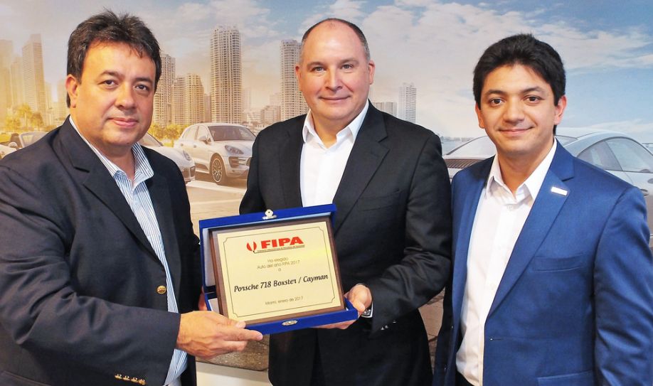 Porsche recibe premio ‘Auto del Año’ por sus 718 Boxster y Cayman
