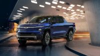 Chevrolet presenta Silverado 2024 totalmente eléctrico