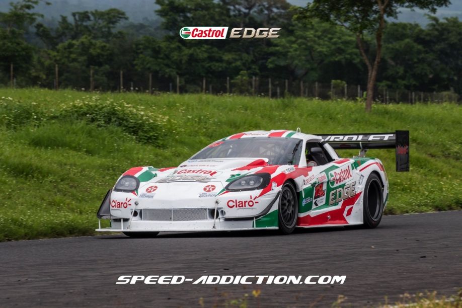 Fernando Saravia pone la pole position en la categoría GT1