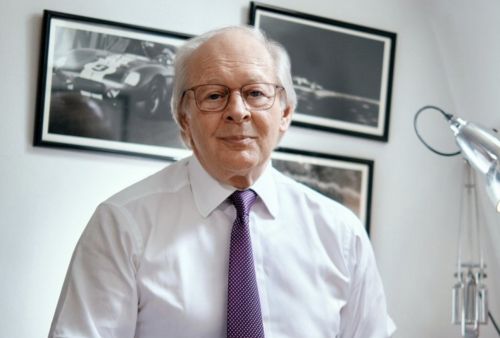 Graham Stocker busca modernizar el automovilismo mundial