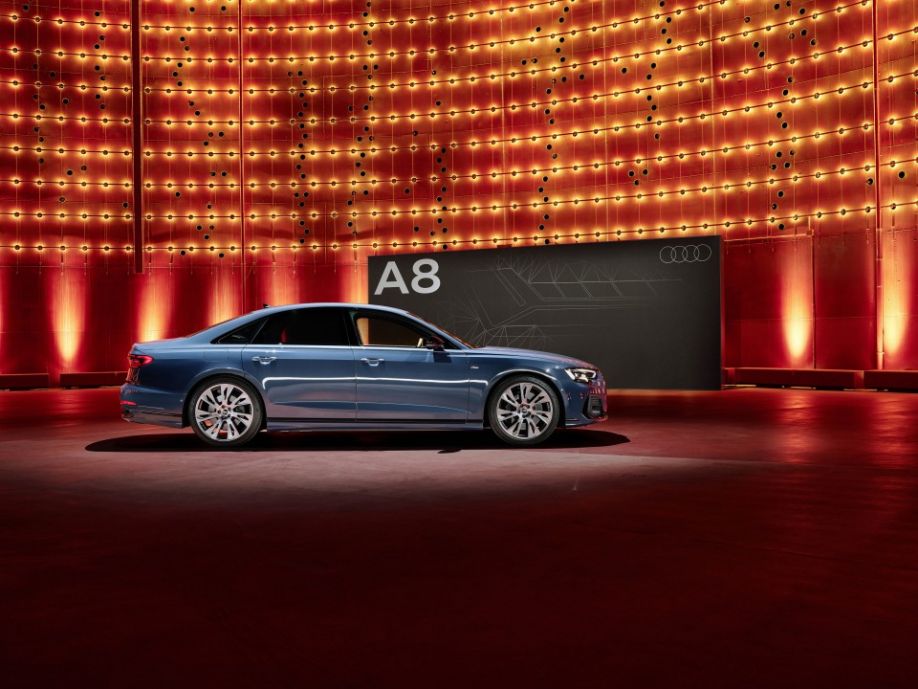 Audi A8: nuevo diseño y tecnologías innovadoras para el buque insignia