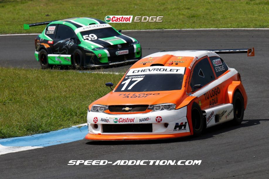 Triunfo del tico Mauricio Hernández en el GP Audi Jaguar