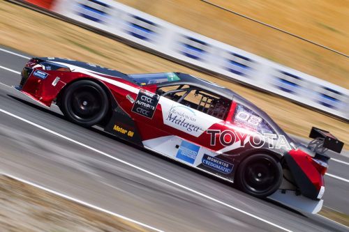 Andrés Saravia, de Guatemala